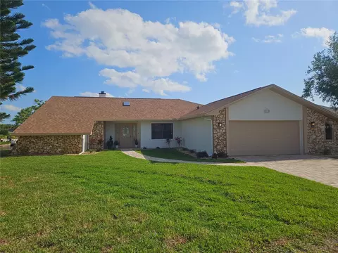 11 Cheyenne Ct, Palm Coast, FL 32137