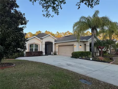 120 S Hummingbird Pl, Palm Coast, FL 32164