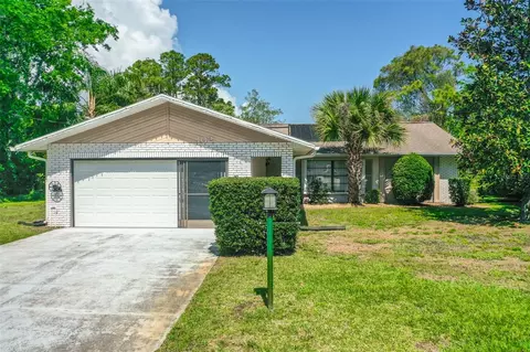 102 Fort Caroline Ln, Palm Coast, FL 32137