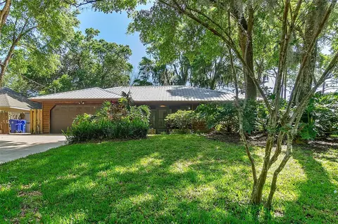 221 Queen Rd, Saint Augustine, FL 32086