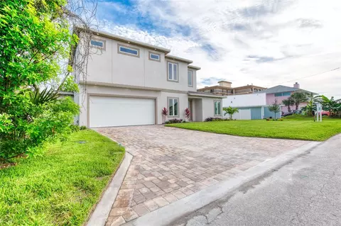 32 Ocean Breeze Cir, Ormond Beach, FL 32176