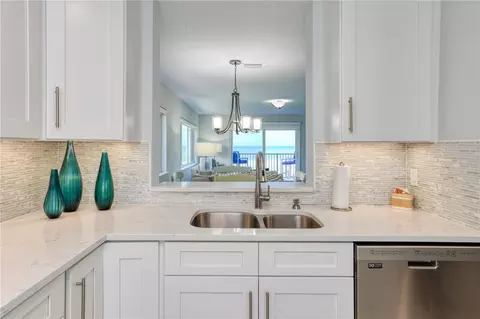Kitchen - 8550 A1a S #1122, Saint Augustine, FL 32080 photo 3 of 3