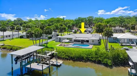 5809 Riverside Dr, Port Orange, FL 32127