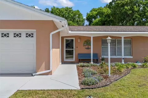33 Blyth Pl, Palm Coast, FL 32137