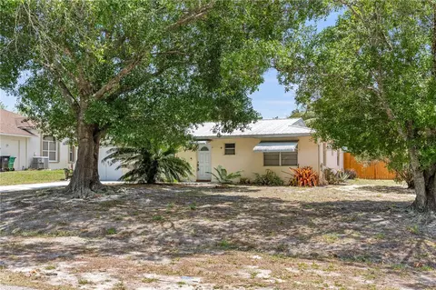 2497 SE Aneci St, Port Saint Lucie, FL 34984
