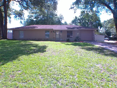 601 E Tall Pine Ter, Deland, FL 32724