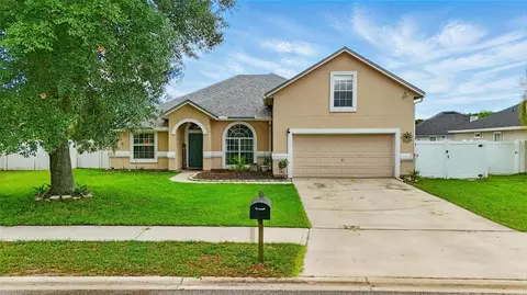 3208 Ginny Lake Dr, Middleburg, FL 32068
