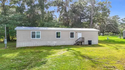 15965 NW 44th Avenue Rd, Reddick, FL 32686