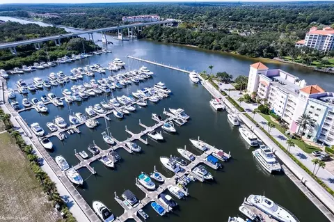 102 Yacht Harbor Dr #263, Palm Coast, FL 32137