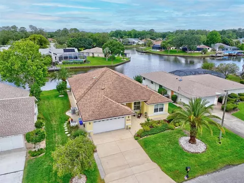 11 Collinson Ct, Palm Coast, FL 32137