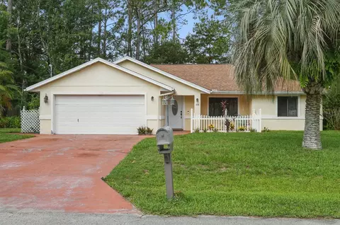 131 Boulder Rock Dr, Palm Coast, FL 32137