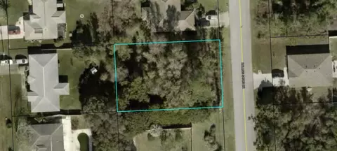 8 Rolling Sands Dr, Palm Coast, FL 32164