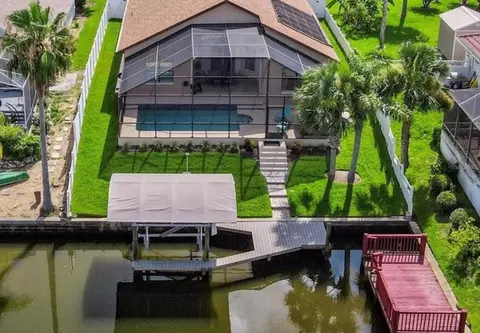 5 Corona Ct, Palm Coast, FL 32137