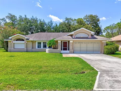 5 Wilksboro Pl, Palm Coast, FL 32164