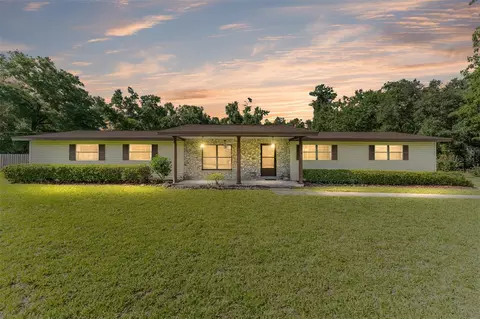 11927 SW 5th Ave, Gainesville, FL 32607