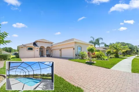65 Arena Lake Dr, Palm Coast, FL 32137