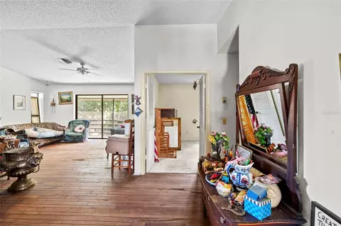 800 NW Fork Rd #2-11, Stuart, FL 34994