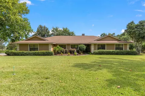 12229 Lane Park Rd, Tavares, FL 32778