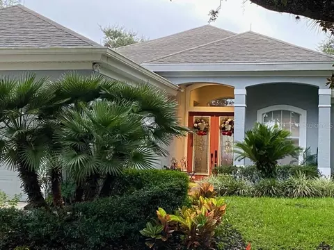 8 Hidden Lake Way, Palm Coast, FL 32137
