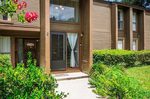 8 Surrey Ct #8, Palm Coast, FL 32137