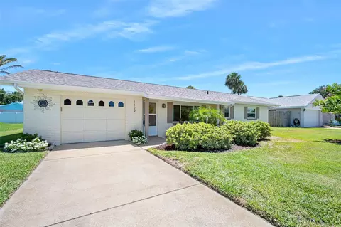 1129 Sunland Rd, Daytona Beach, FL 32114