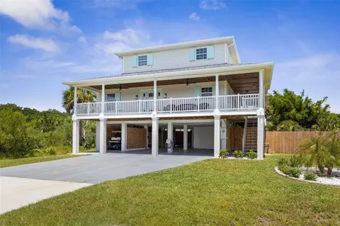 5 Rollins Dr, Palm Coast, FL 32137