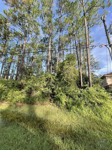 68 Eric Dr, Palm Coast, FL 32164