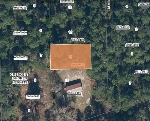 103 Mallard Dr, Crescent City, FL 32112