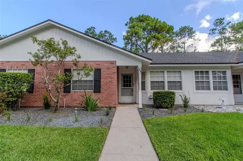 26 Kings Colony Ct, Palm Coast, FL 32137