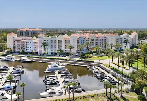 102 Yacht Harbor Dr #565, Palm Coast, FL 32137
