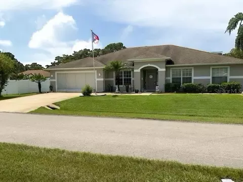 7 Bickshire Ln, Palm Coast, FL 32137