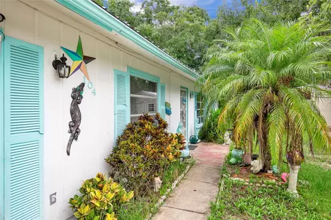 104 Ludwig Ave, Crescent City, FL 32112