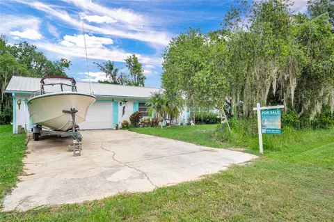 104 Ludwig Ave, Crescent City, FL 32112