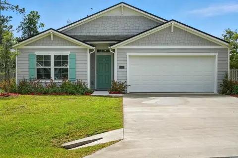 18 Poplar Dr, Palm Coast, FL 32164