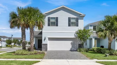 2462 Dubai St, Kissimmee, FL 34747