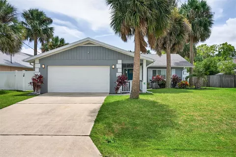 4 Crossleaf Ct E, Palm Coast, FL 32137