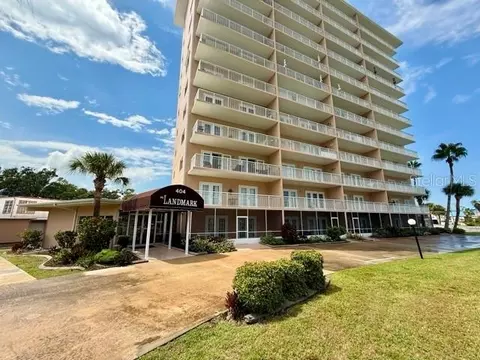 404 S Beach St #101, Daytona Beach, FL 32114