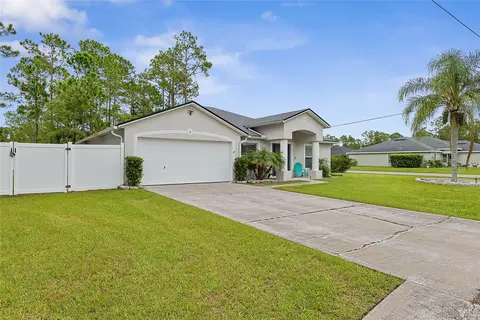 2 Uniontin Ct, Palm Coast, FL 32164