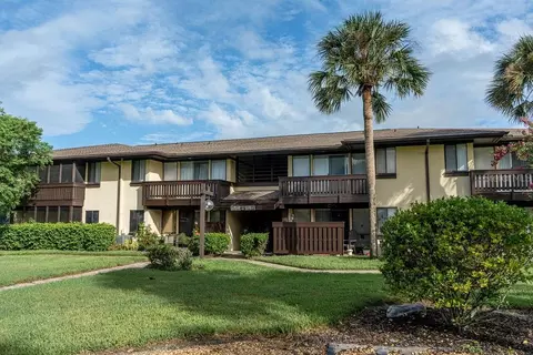 46 Club House Dr #103, Palm Coast, FL 32137