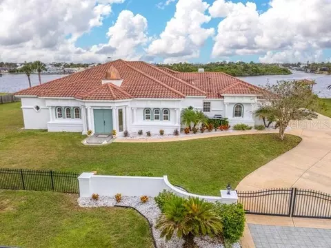 660 Lambert Ave, Flagler Beach, FL 32136