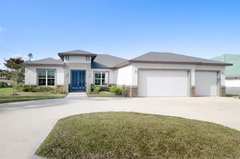 96 Club House Dr, Palm Coast, FL 32137