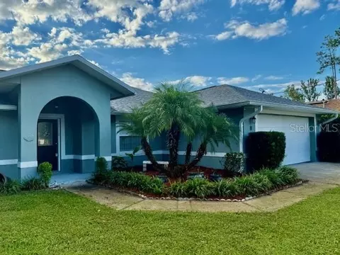 8 Emerald Ln, Palm Coast, FL 32164