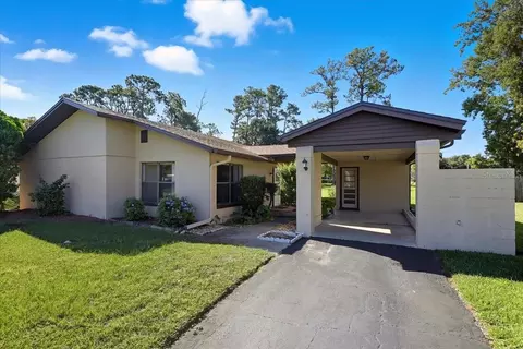6 Ferdinand Ln, Palm Coast, FL 32137