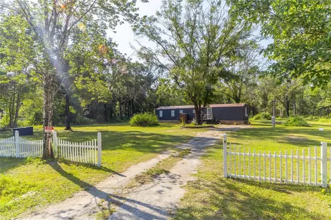 4625 Jonathan St, Hastings, FL 32145