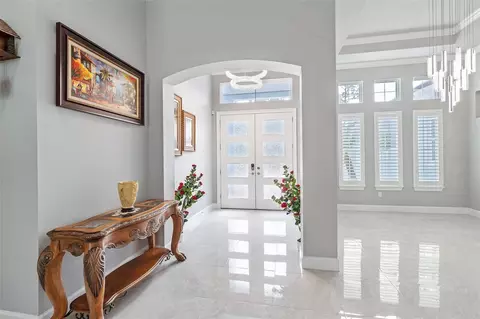 Entry Way - 998 Downshire Ln, Ormond Beach, FL 32174 photo 2 of 8