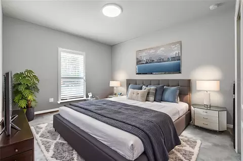 Bedroom - 998 Downshire Ln, Ormond Beach, FL 32174 photo 5 of 8