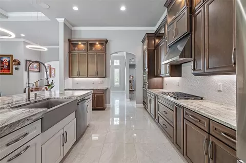 Kitchen - 998 Downshire Ln, Ormond Beach, FL 32174 photo 2 of 9