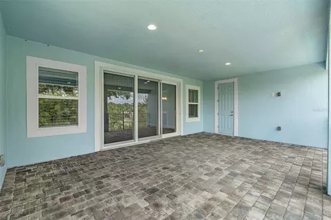 Exterior - 998 Downshire Ln, Ormond Beach, FL 32174 photo 5 of 19
