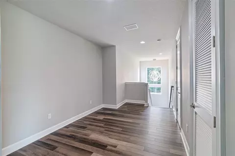 Entry Way - 998 Downshire Ln, Ormond Beach, FL 32174 photo 8 of 8