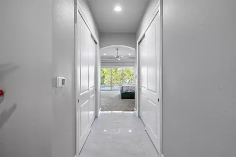 Entry Way - 998 Downshire Ln, Ormond Beach, FL 32174 photo 6 of 8